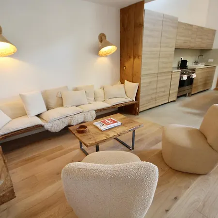 Sourire Altitude Guest house *
